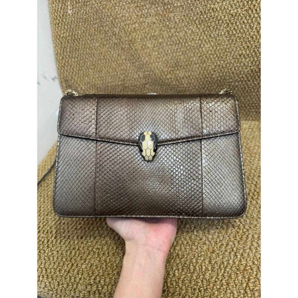 Bvlgari Women Pre-Loved Bag Very Good Condition